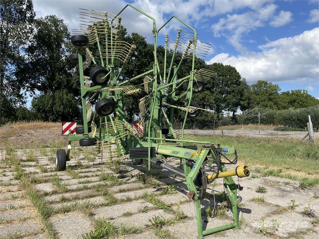 Krone Swadro 900 Pöyhimet ja haravat