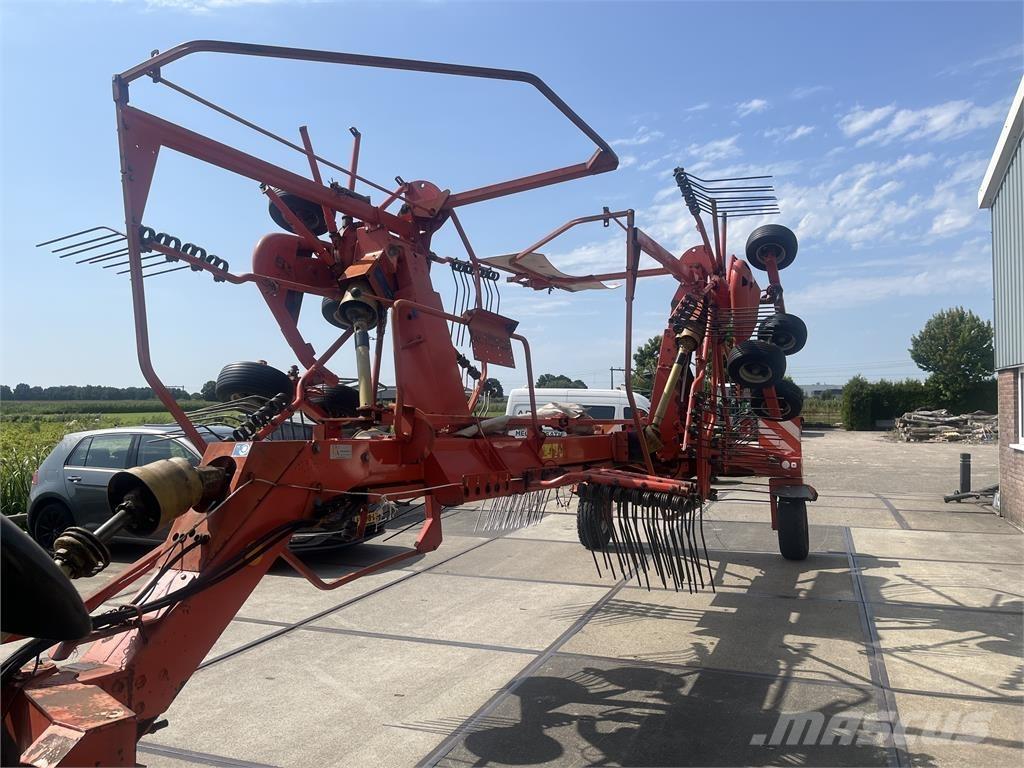 Kuhn 7302 DL Pöyhimet ja haravat