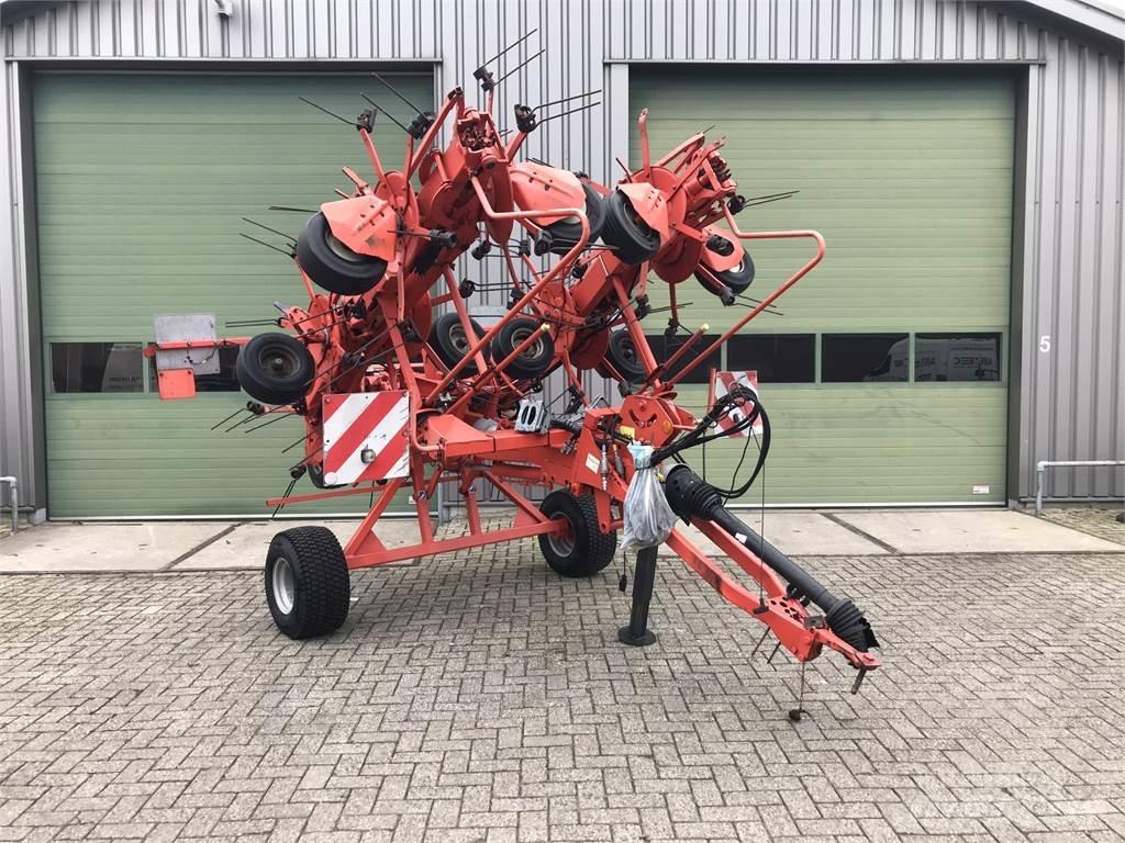 Kuhn GF 10802 T Pöyhimet ja haravat