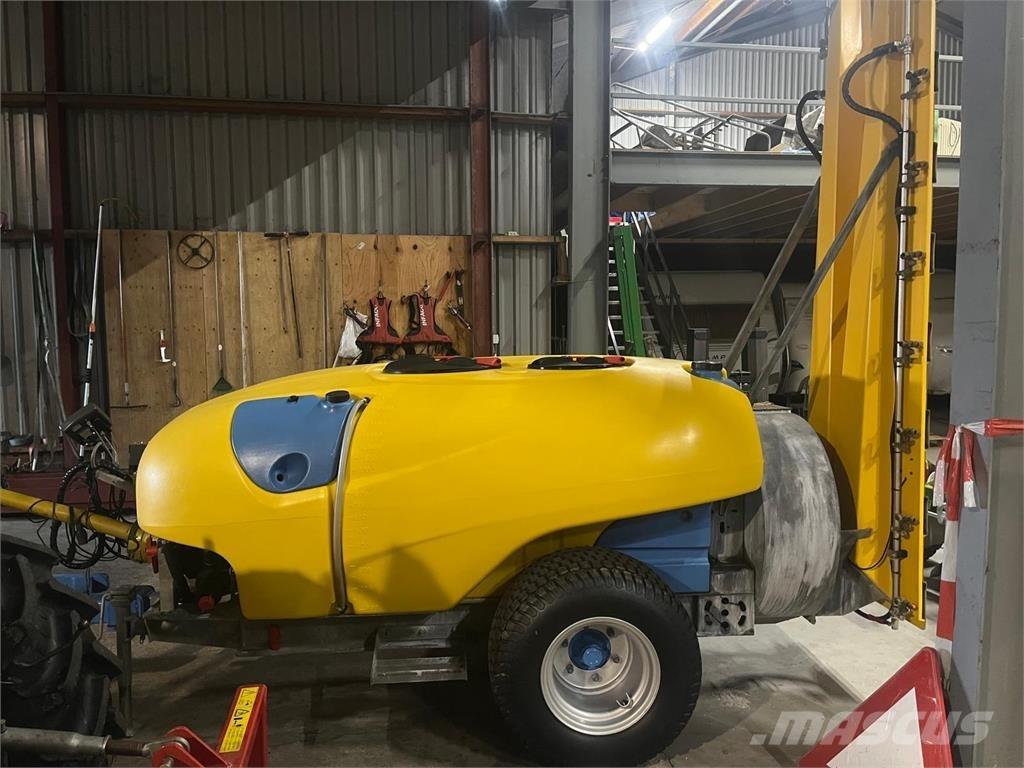  KWH Mistral 1500 Hinattavat ruiskut