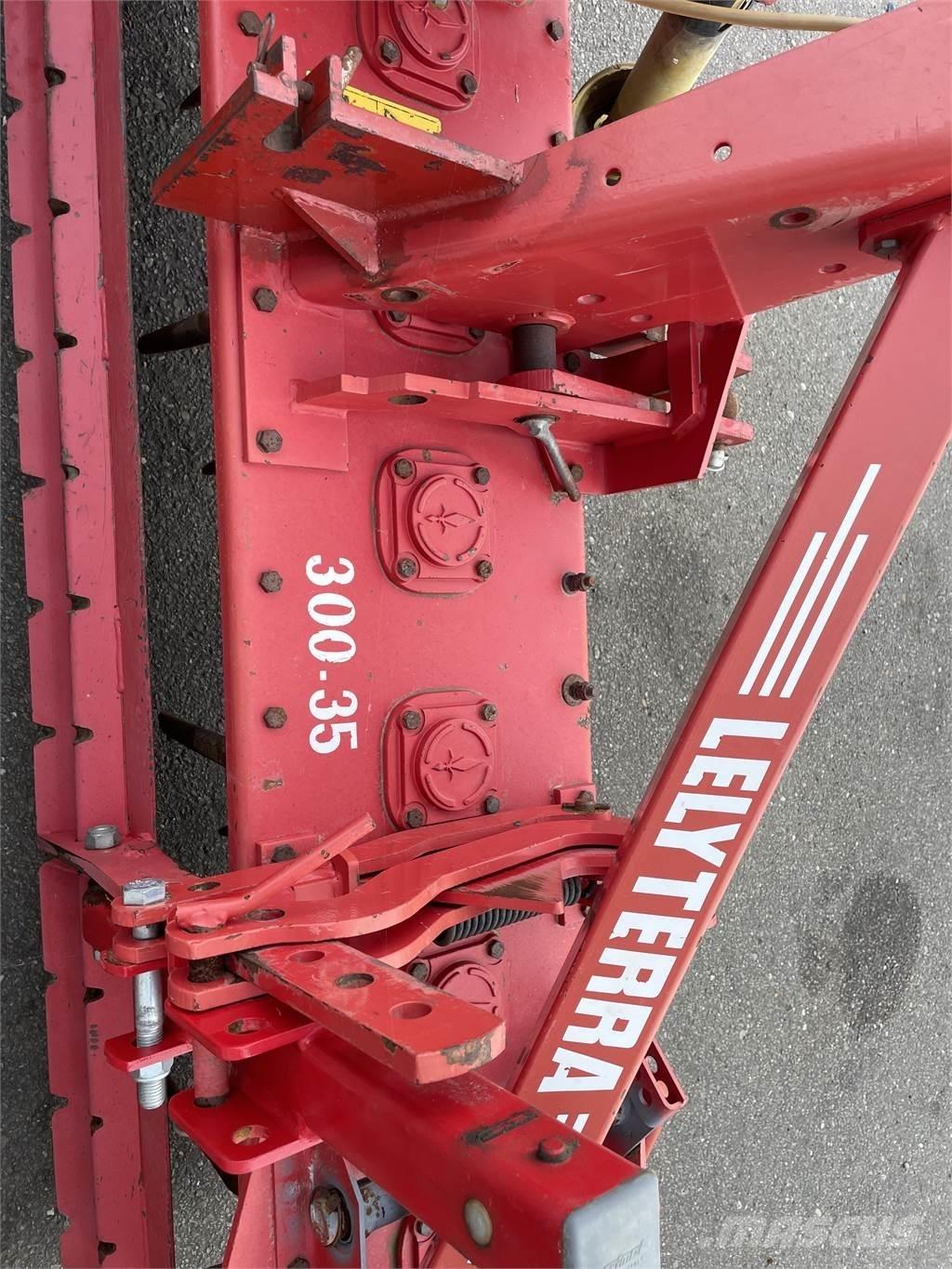 Lely 300-35 Jyrsimet