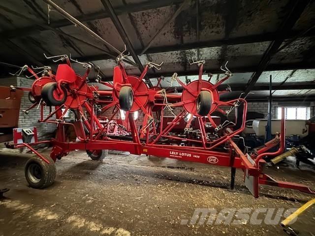 Lely Lotus 1020 Pöyhimet ja haravat