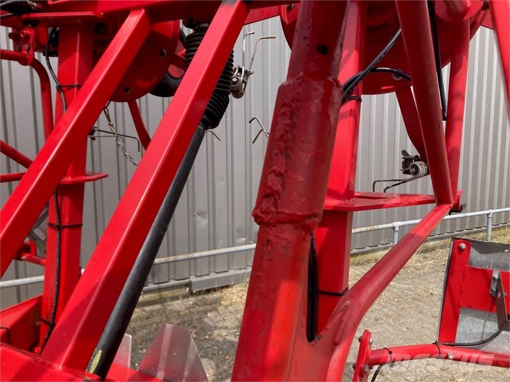 Lely Lotus 1020 Pöyhimet ja haravat