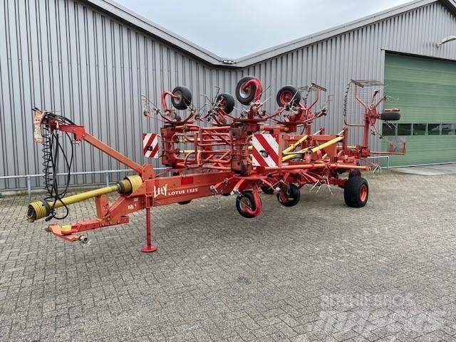 Lely Lotus 1325 Pöyhimet ja haravat