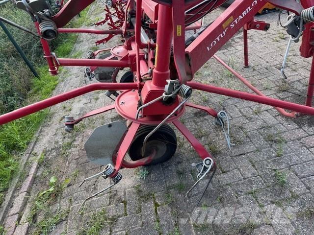 Lely Lotus 675 Pöyhimet ja haravat