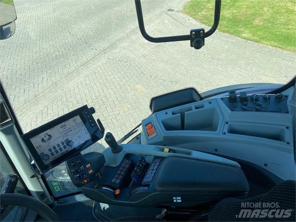 Valtra T 254 Traktorit