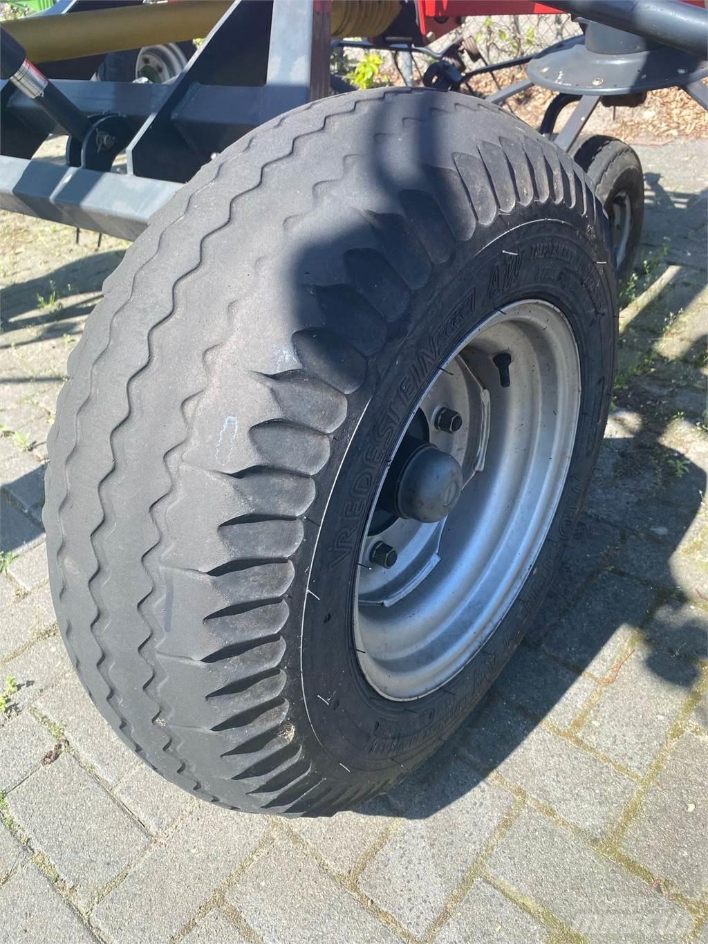 Vicon Fanex 1103 C Pöyhimet ja haravat