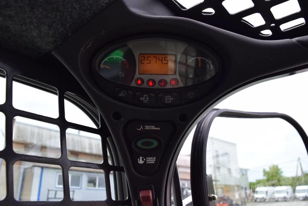 Bobcat T 550 Liukuohjatut kuormaajat