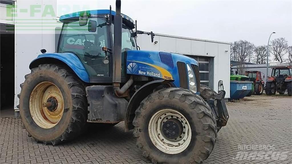 New Holland tg 285 Traktorit