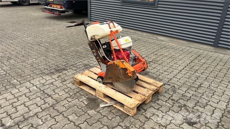  - - - Golz fs170 Asfalttileikkurit