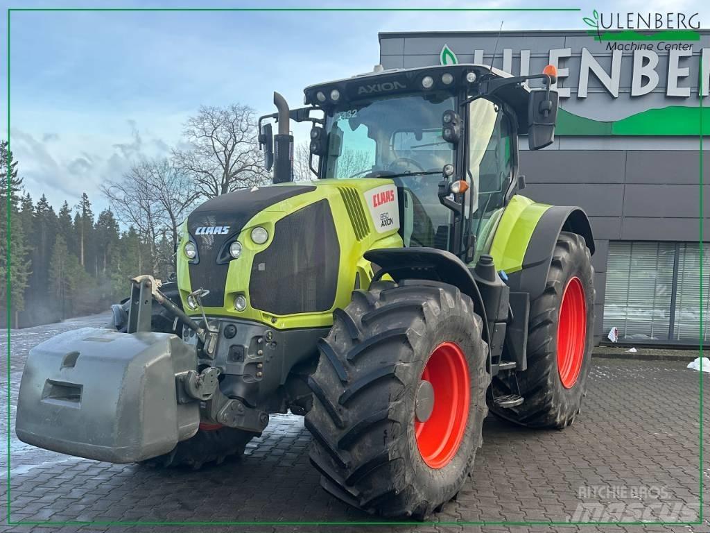 CLAAS Axion 850 Traktorit