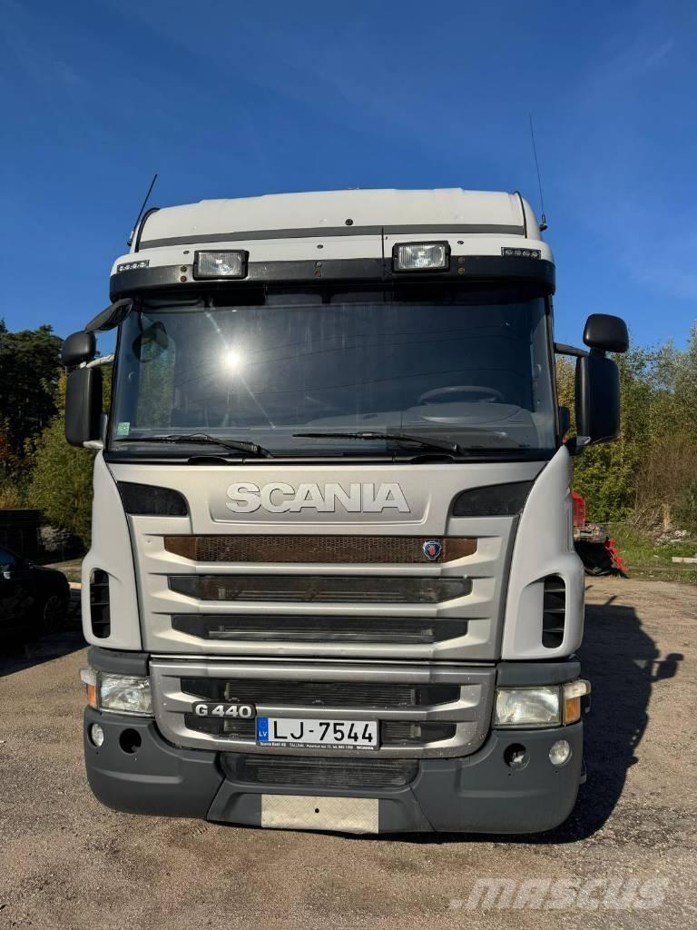 Scania G 440 Puuautot
