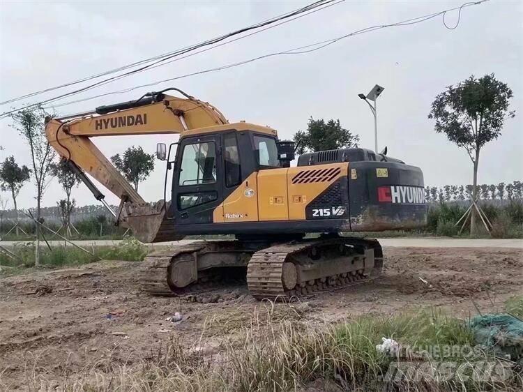 Hyundai R215VS Pyöräkaivukoneet