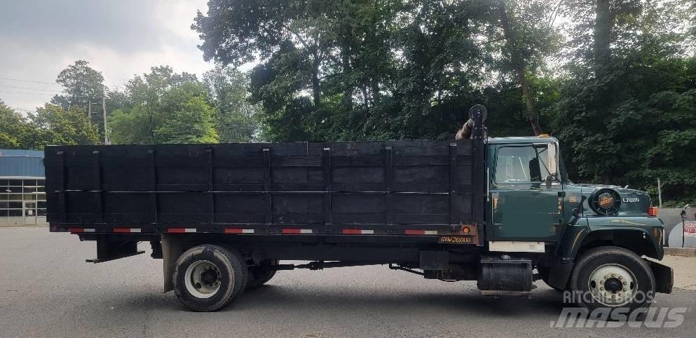 Ford L 7000 Sora- ja kippiautot