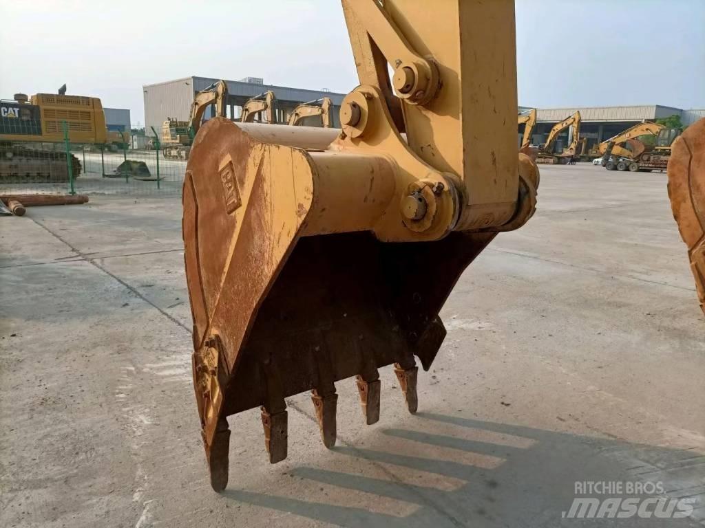 CAT 320 GC Telakaivukoneet