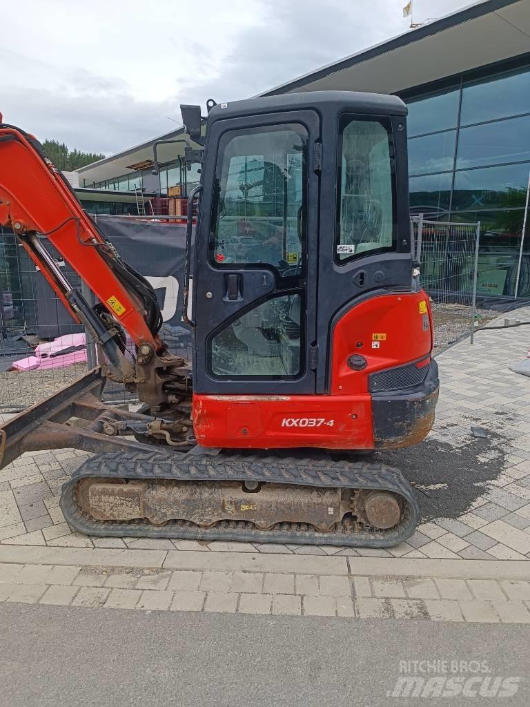 Kubota KX 037-4 Minikaivukoneet < 7t