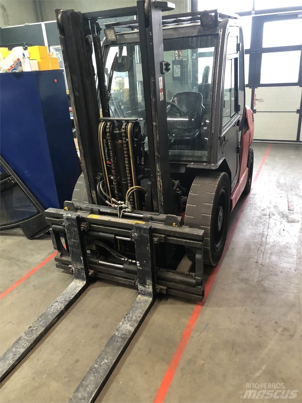 Manitou MSI35T Maastotrukit