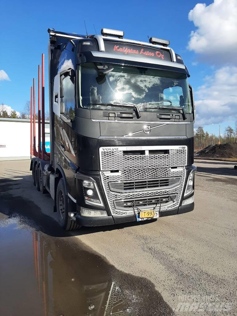 Volvo FH 16 Puuautot