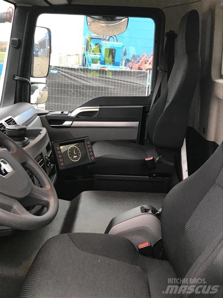 Palfinger P 370 KS Nostolava-autot