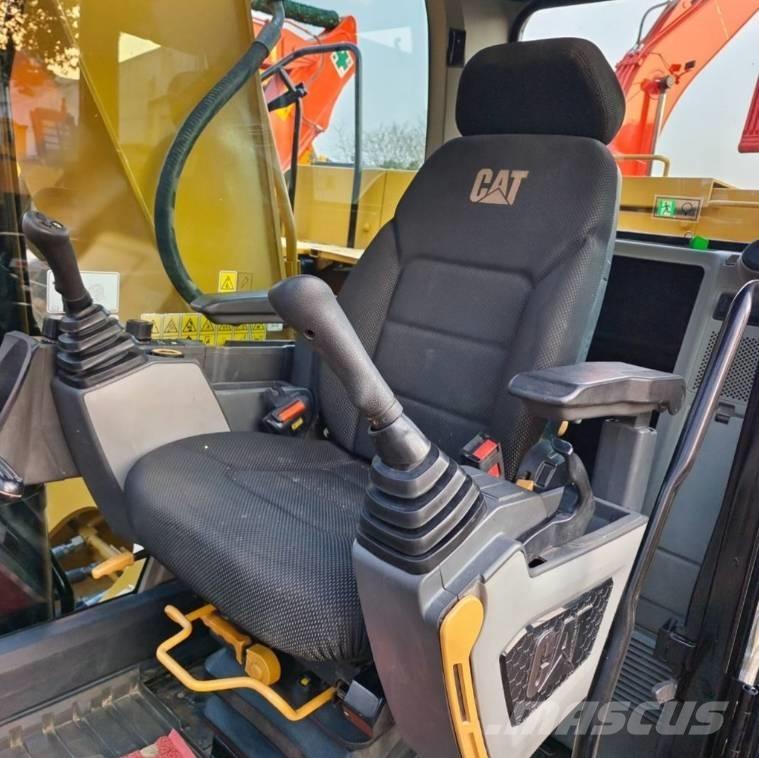 CAT 320 GC Telakaivukoneet
