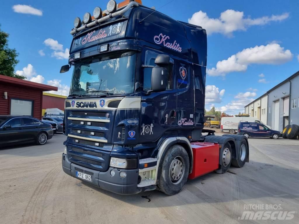 Scania R 440 6X2 Vetopöytäautot