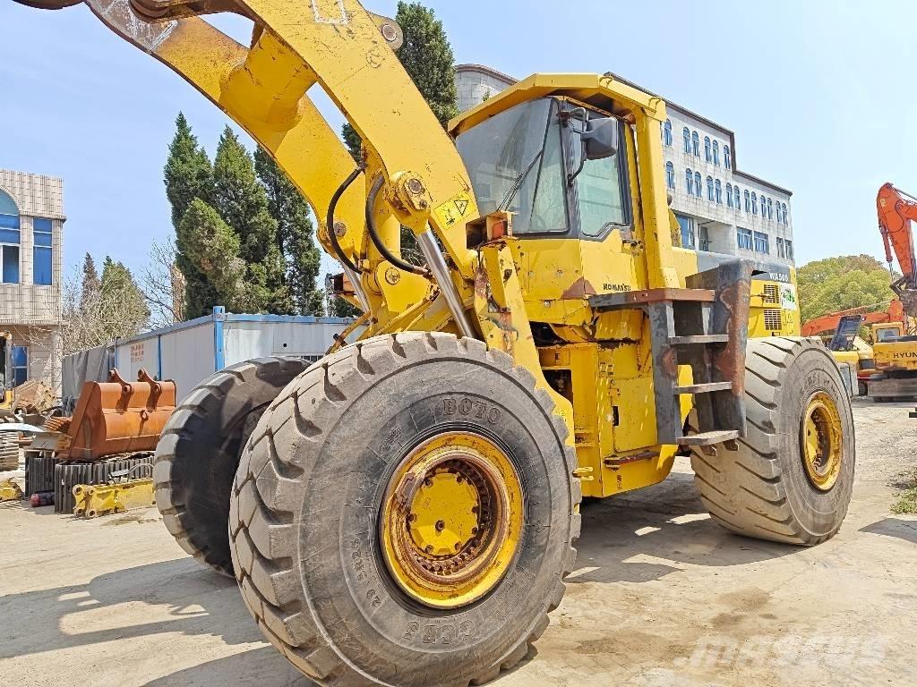 Komatsu WA 500-3 Pyöräkuormaajat