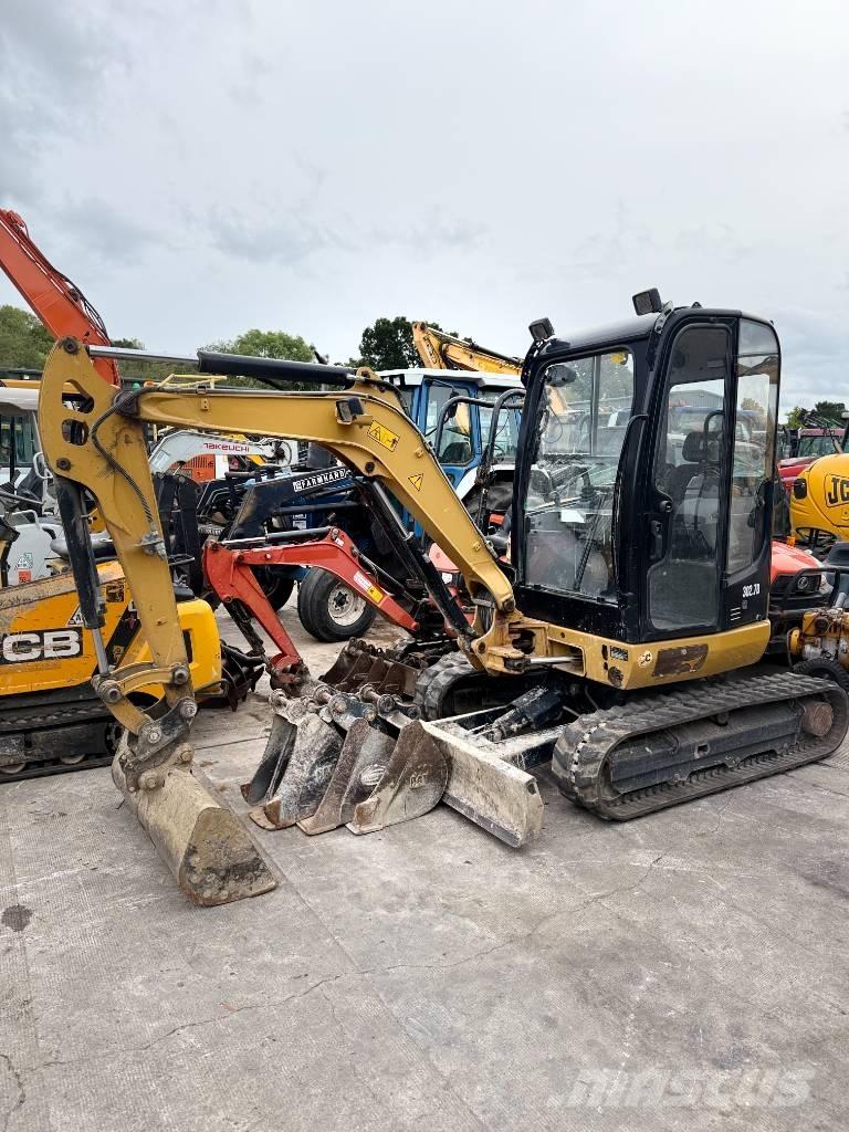 CAT 302.7 D CR Minikaivukoneet < 7t