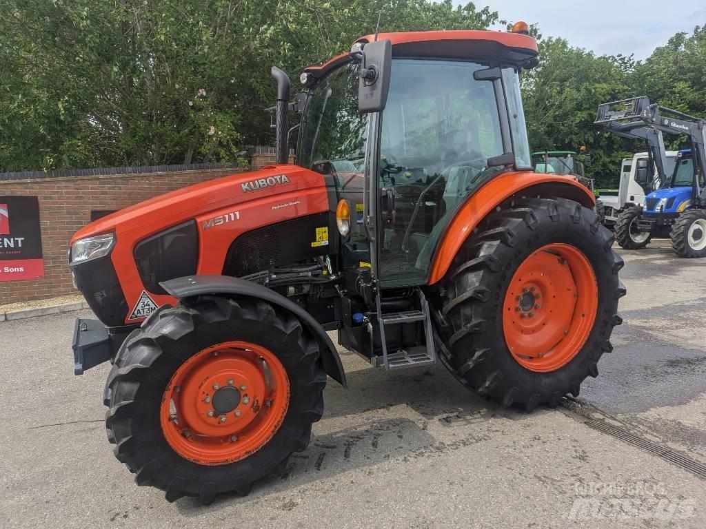 Kubota M 5-111 Traktorit