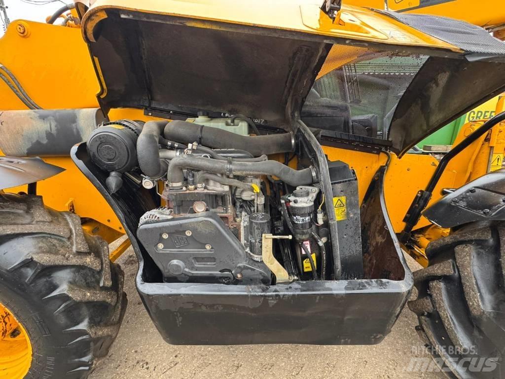 JCB 535-125 Kurottajat