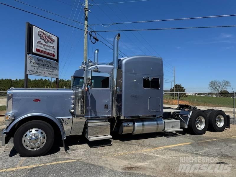 Peterbilt 389 Vetopöytäautot
