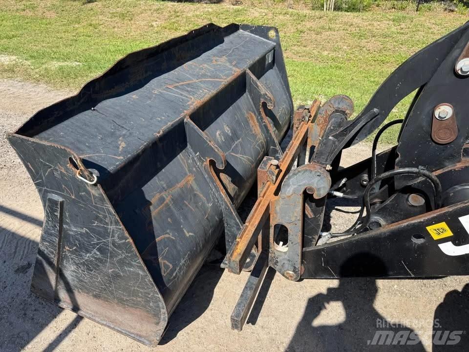 JCB 407 Pyöräkuormaajat