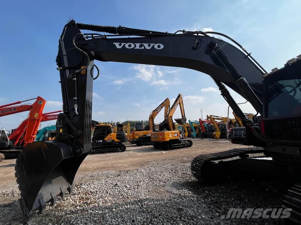 Volvo EC 300 D L Telakaivukoneet