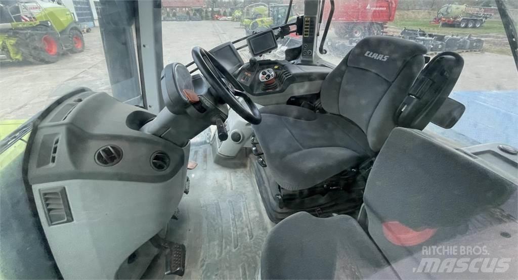 CLAAS Axion 930 Traktorit