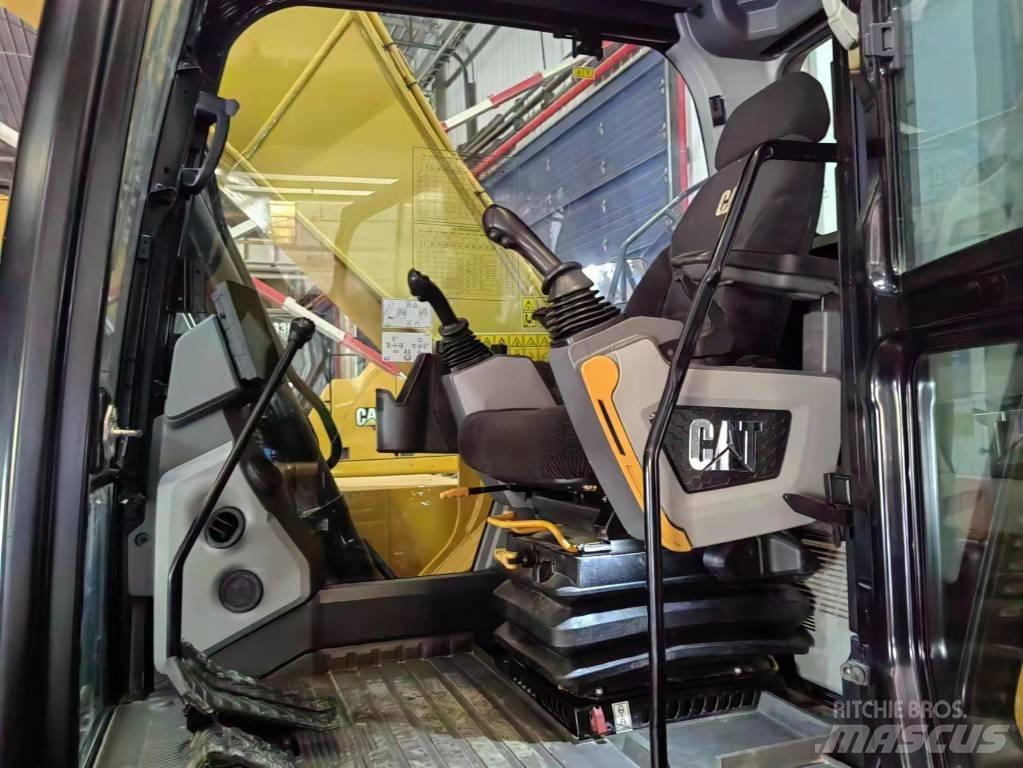CAT 320 Telakaivukoneet