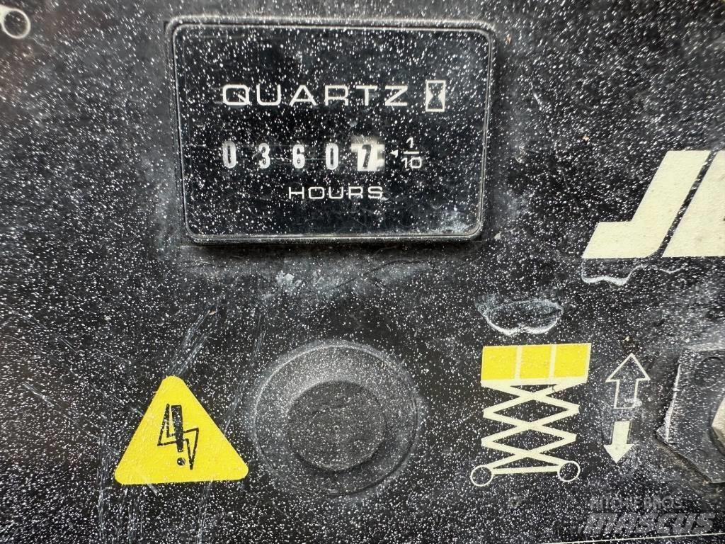 JLG 4069 LE Saksilavat