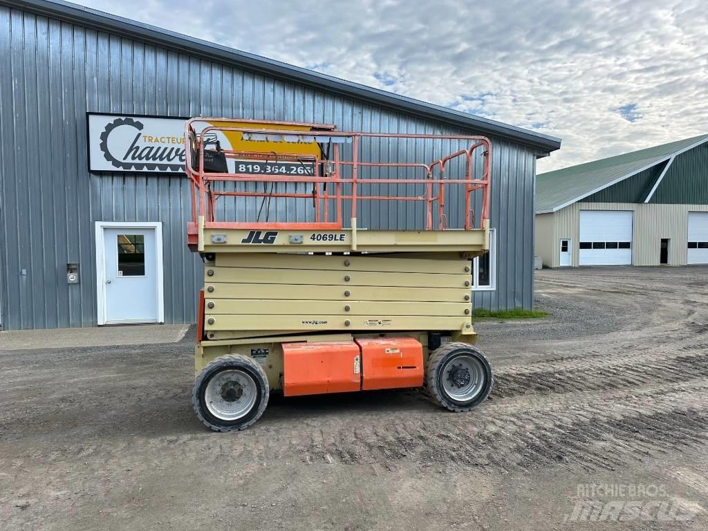 JLG 4069 LE Saksilavat