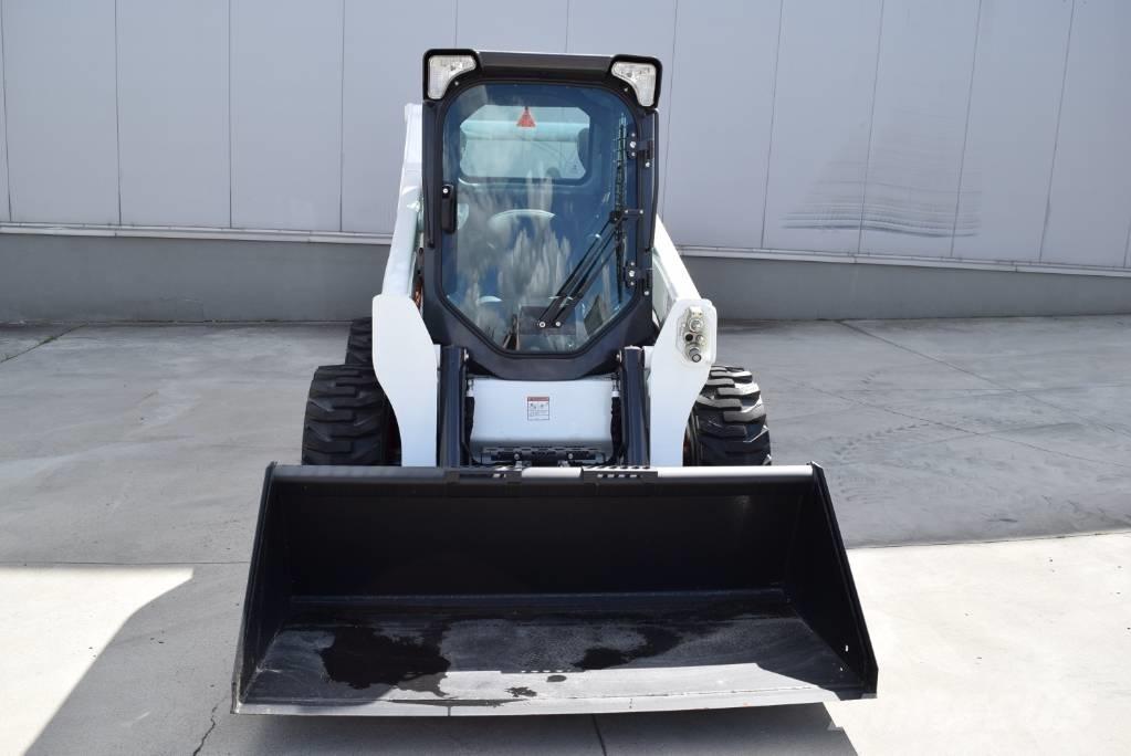 Bobcat S 750 Liukuohjatut kuormaajat