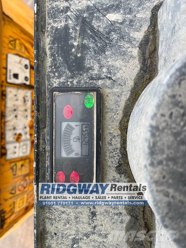 JCB 3STH Minidumpperit