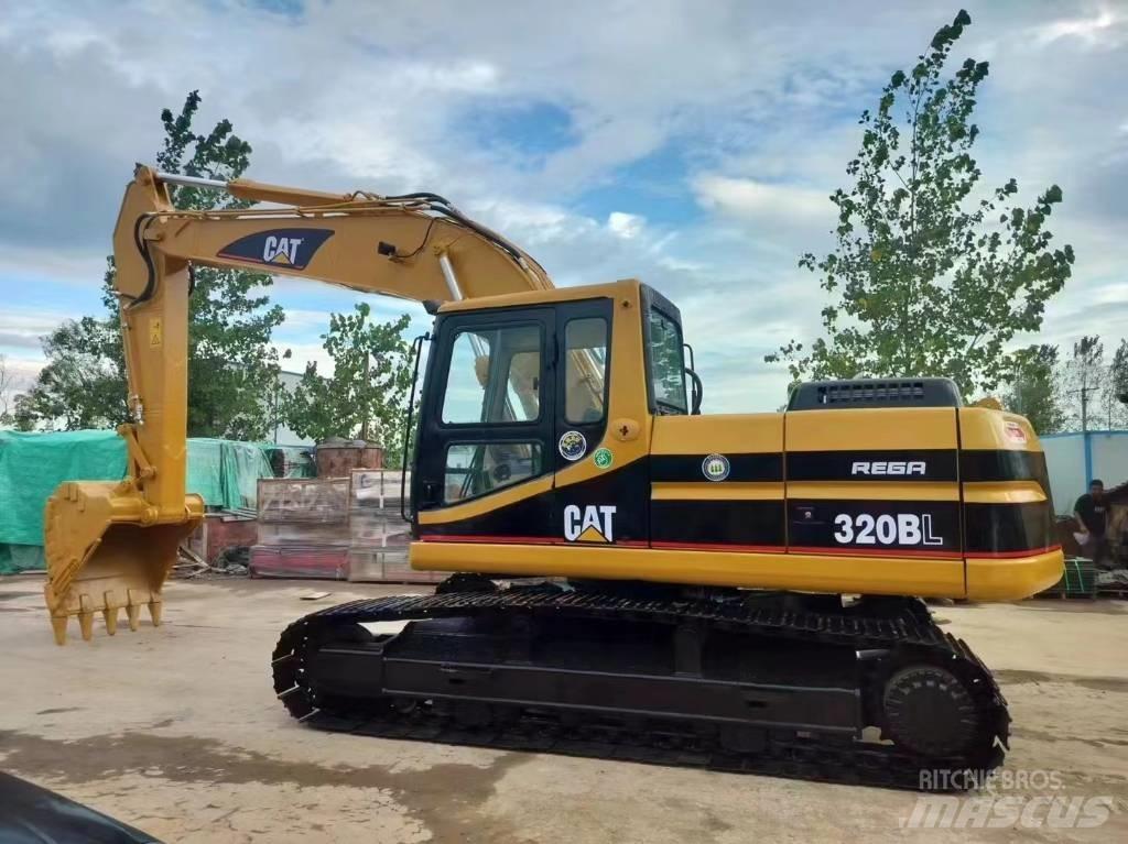 CAT 320 B L Telakaivukoneet