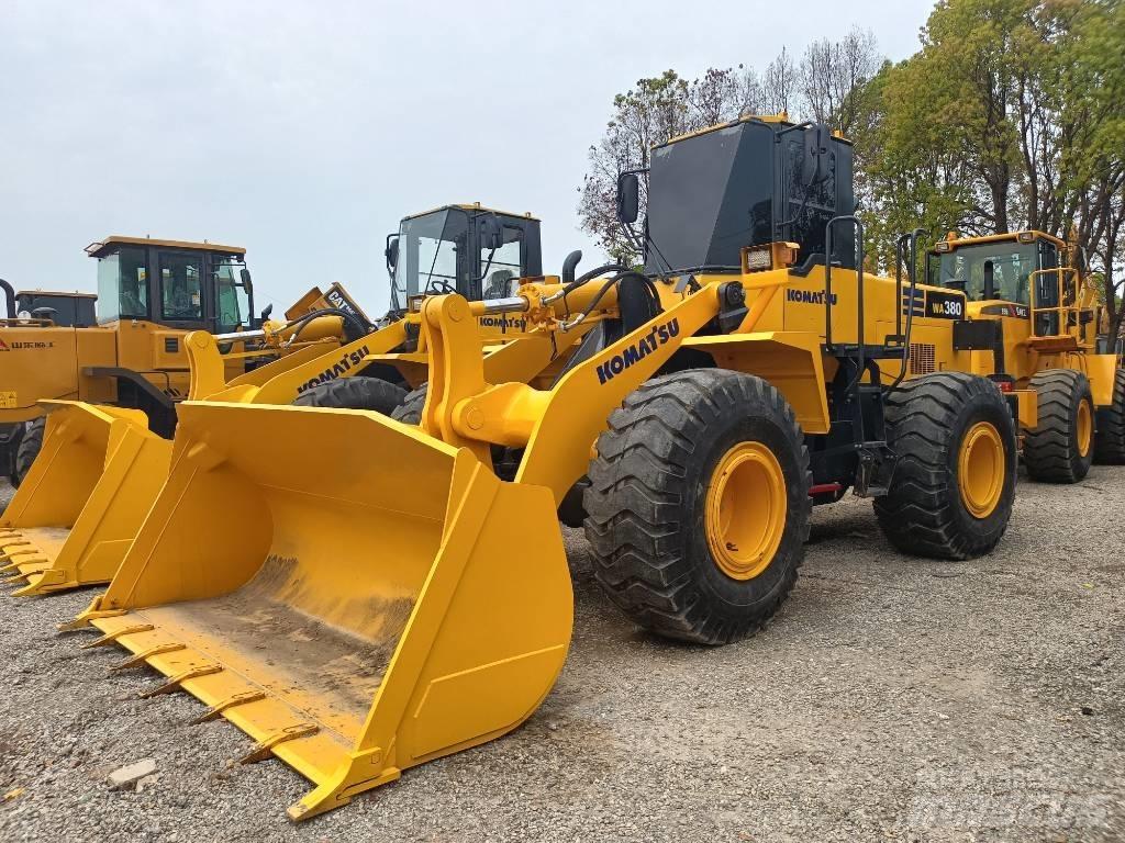 Komatsu WA 380 Pyöräkuormaajat