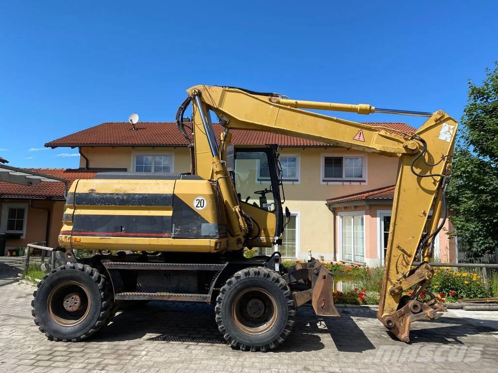 CAT M 312 Pyöräkaivukoneet