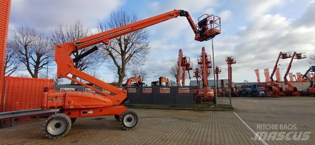 JLG M600JP Kuukulkijat