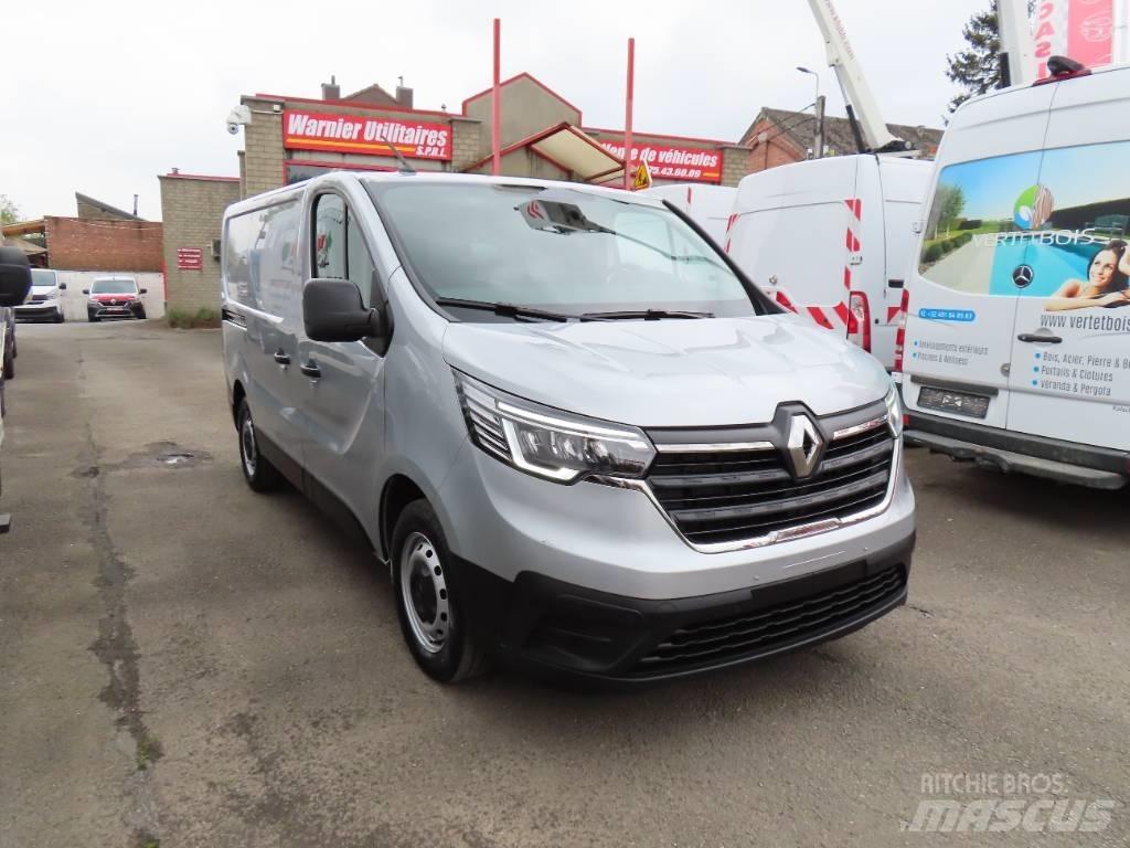 Renault Trafic Pakettiautot