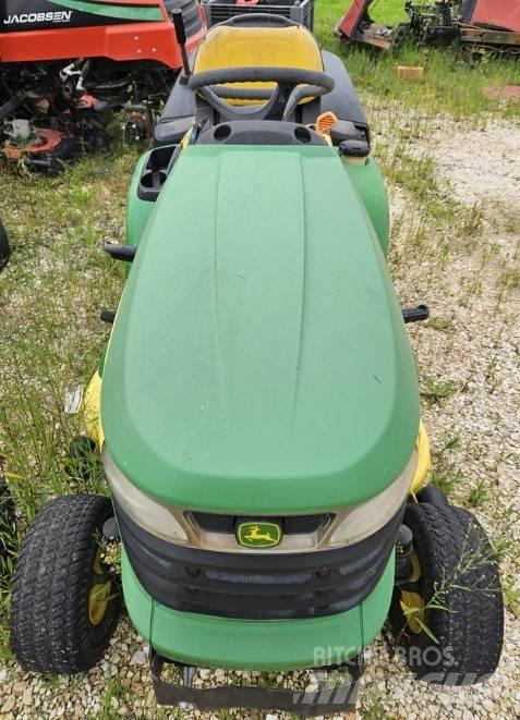 John Deere X 300 R Päältäajettavat ruohonleikkurit