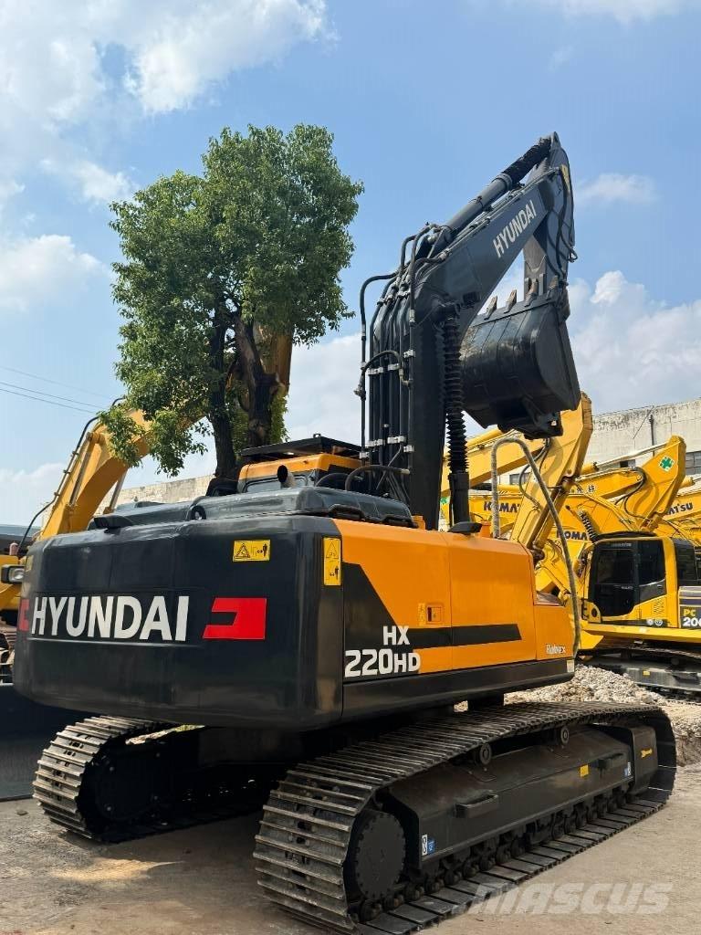 Hyundai HX220HD Midikaivukoneet 7t - 12t