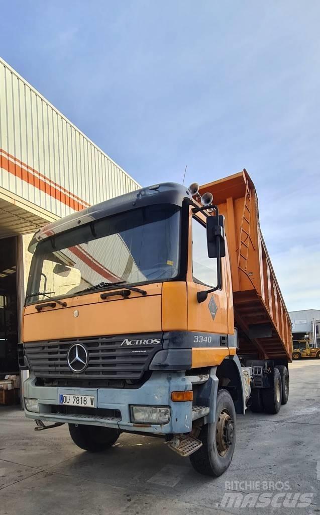 Mercedes-Benz 3340 Sora- ja kippiautot