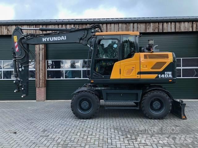 Hyundai HW140A Pyöräkaivukoneet