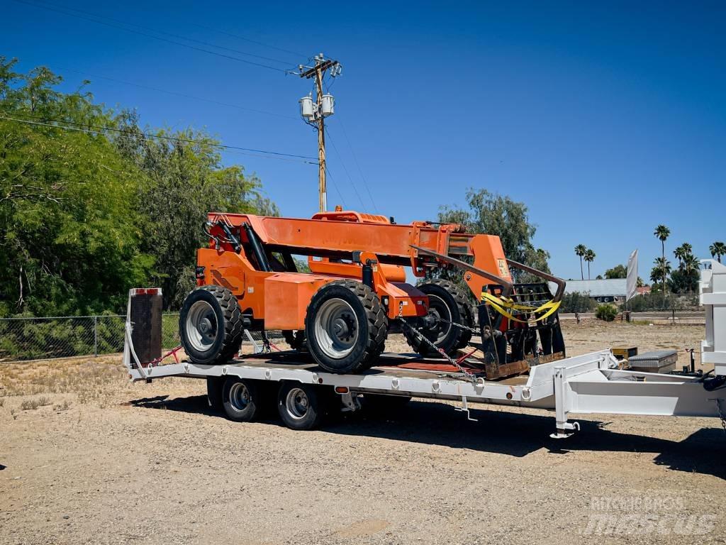 SkyTrak 6042 Kurottajat