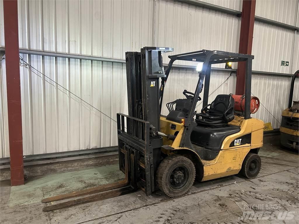 CAT GP25NT Nestekaasutrukit