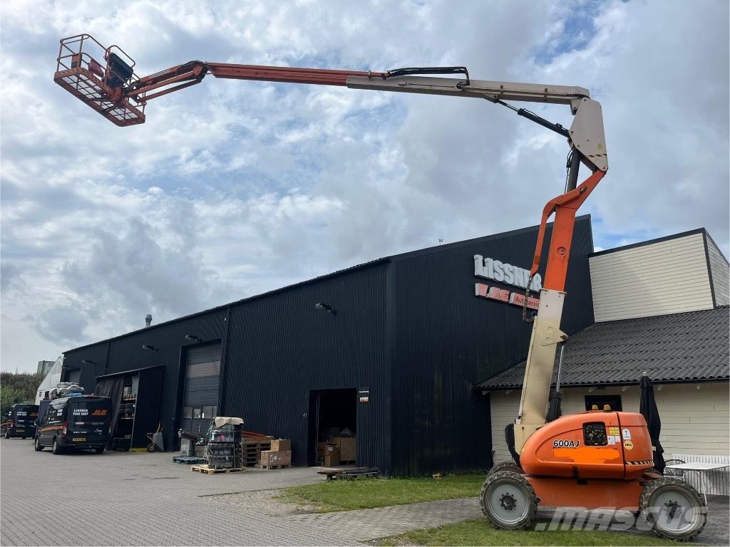 JLG 600 AJ Kuukulkijat